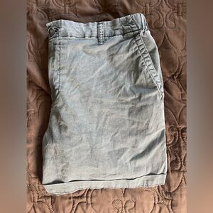 3/10$ OG chino old navy shorts gray size large
